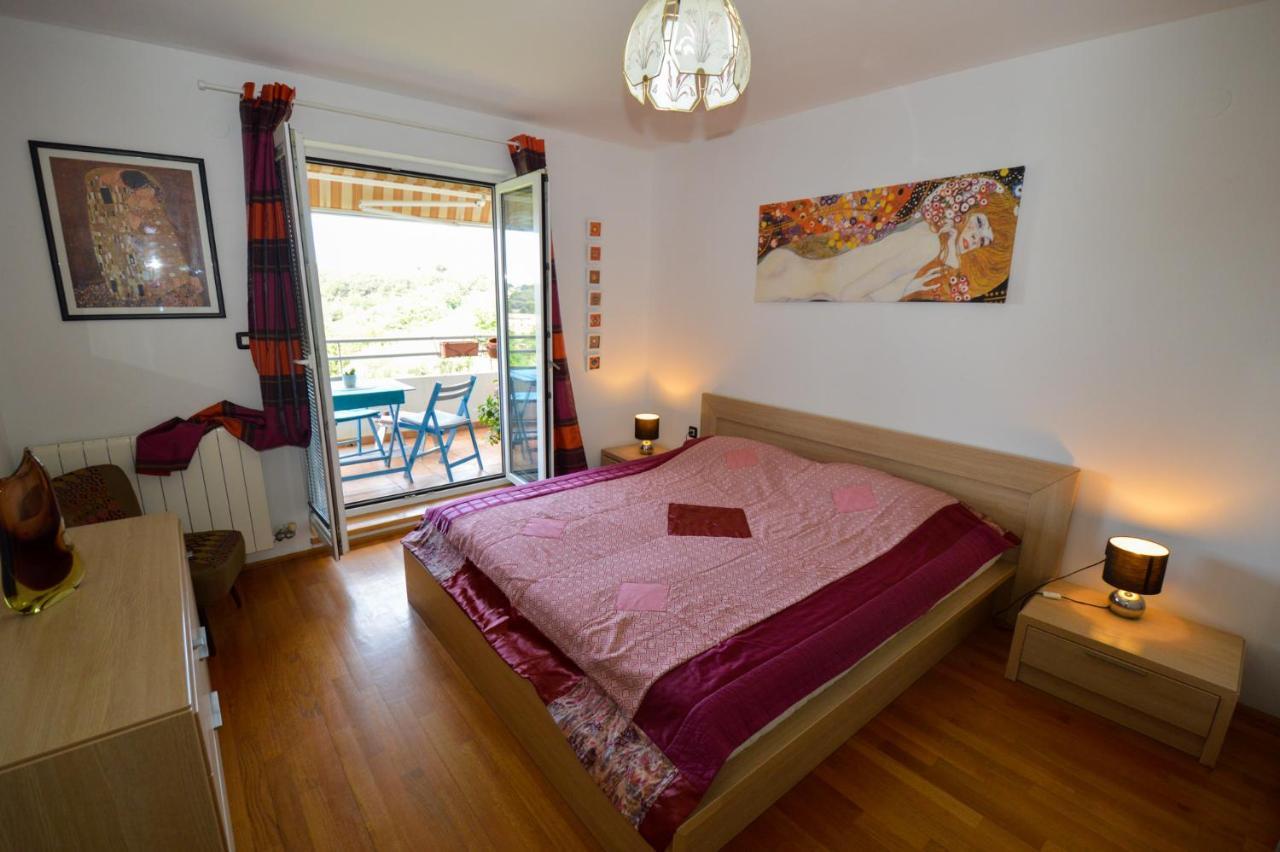 Lungo Mare Apartment Pula