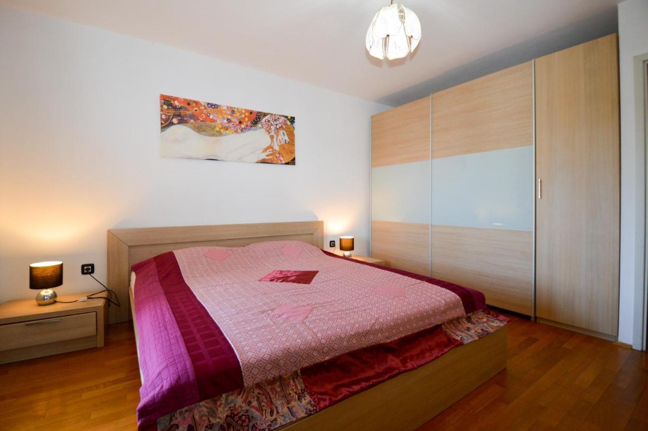 Lungo Mare Apartment