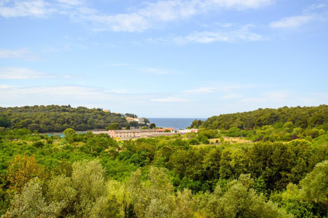 Apartment Lungo Mare Pula